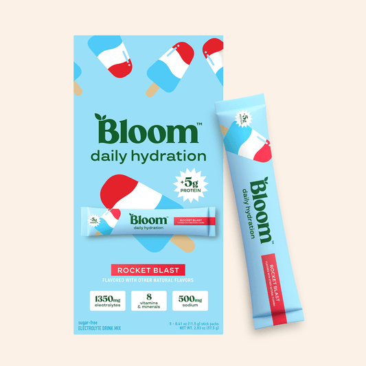 daily-hydration-sticks-b2 dailyhydration_RB_01_c604357d-be9c-44ab-8488-b4511e618f3b.png